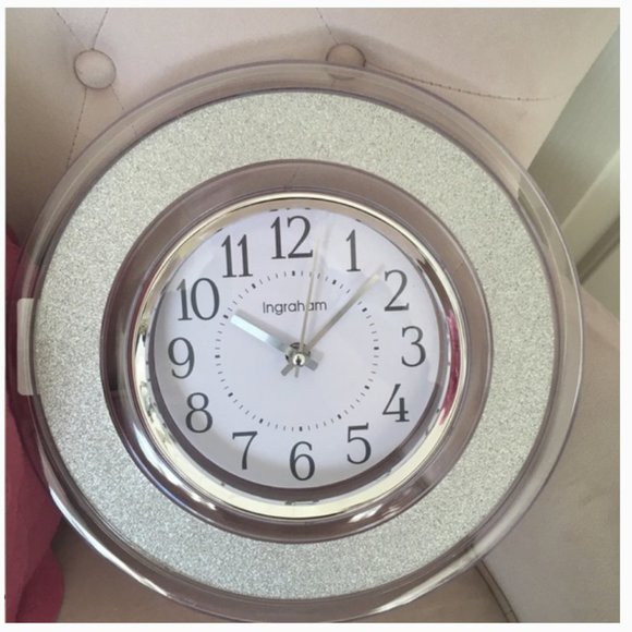 Westclox Ingraham 12-Inch Round Glitter Wall Clock in SILVER clear nwt - Picture 2 of 6